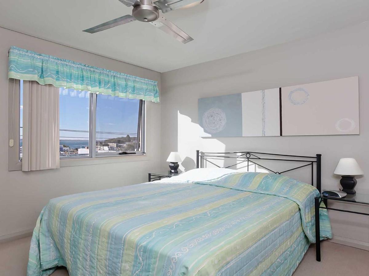 Apartment Bayview Apartments: Stockton Street Retreat *