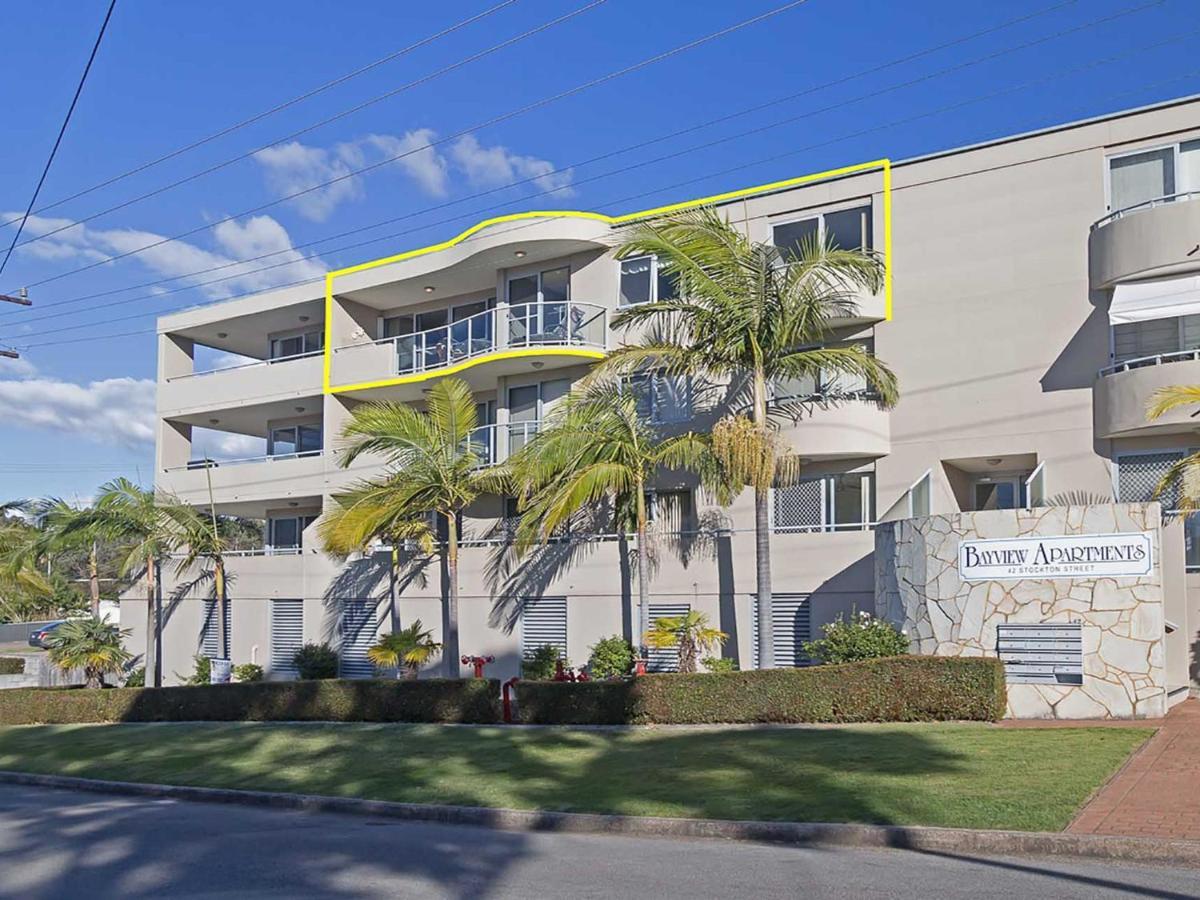 Apartment Bayview Apartments: Stockton Street Retreat *
